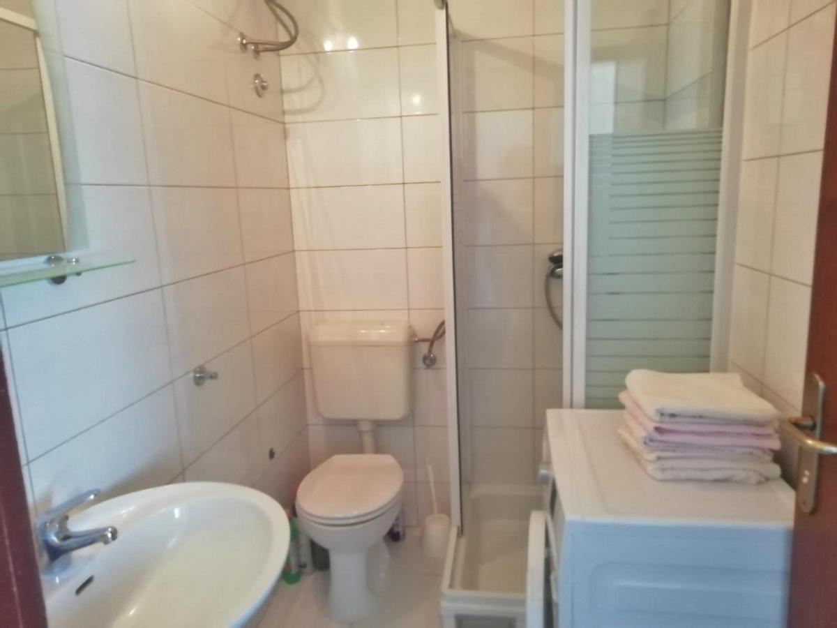 Apartment Kovacic Omiš Екстериор снимка