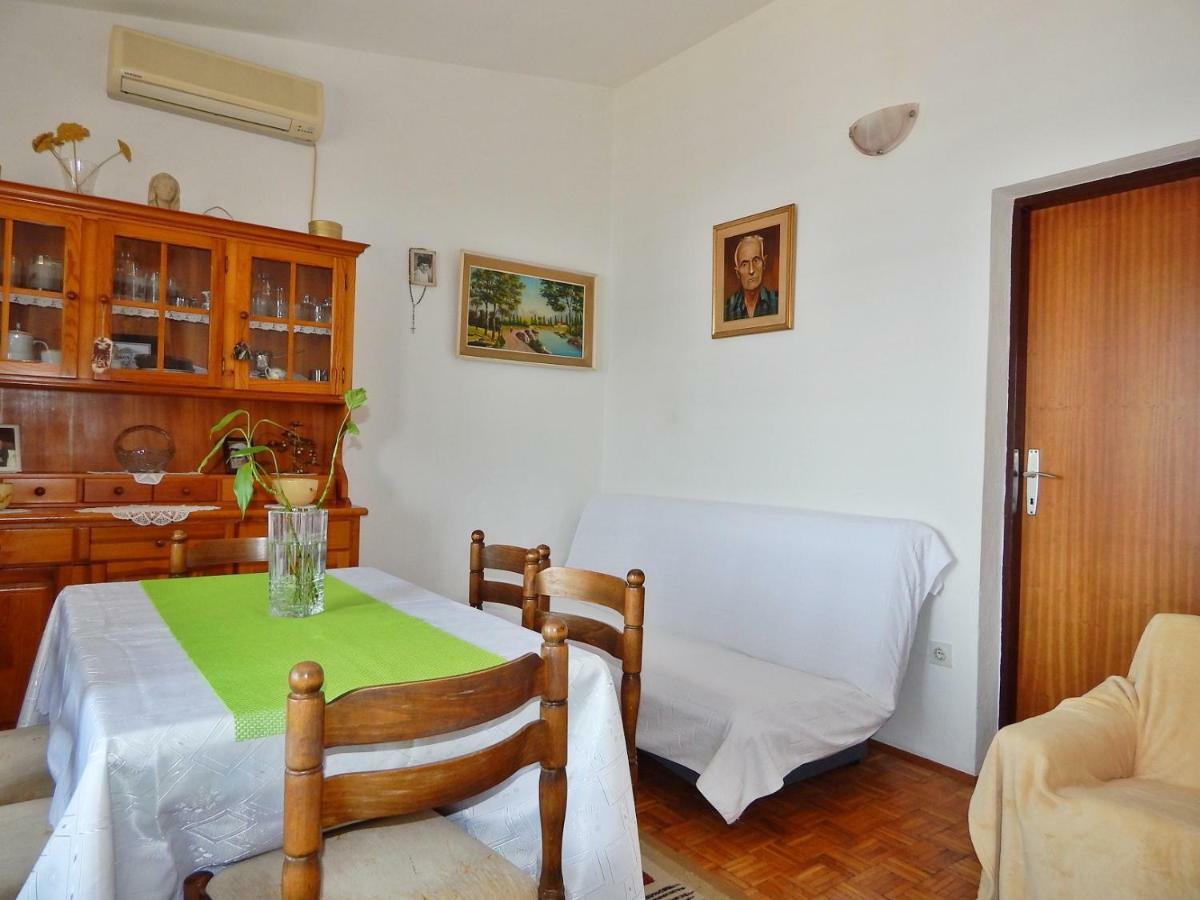 Apartment Kovacic Omiš Екстериор снимка