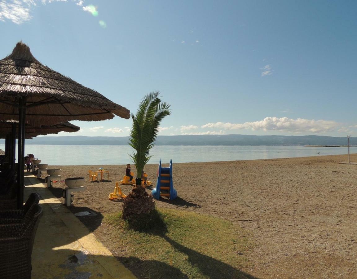Apartment Kovacic Omiš Екстериор снимка