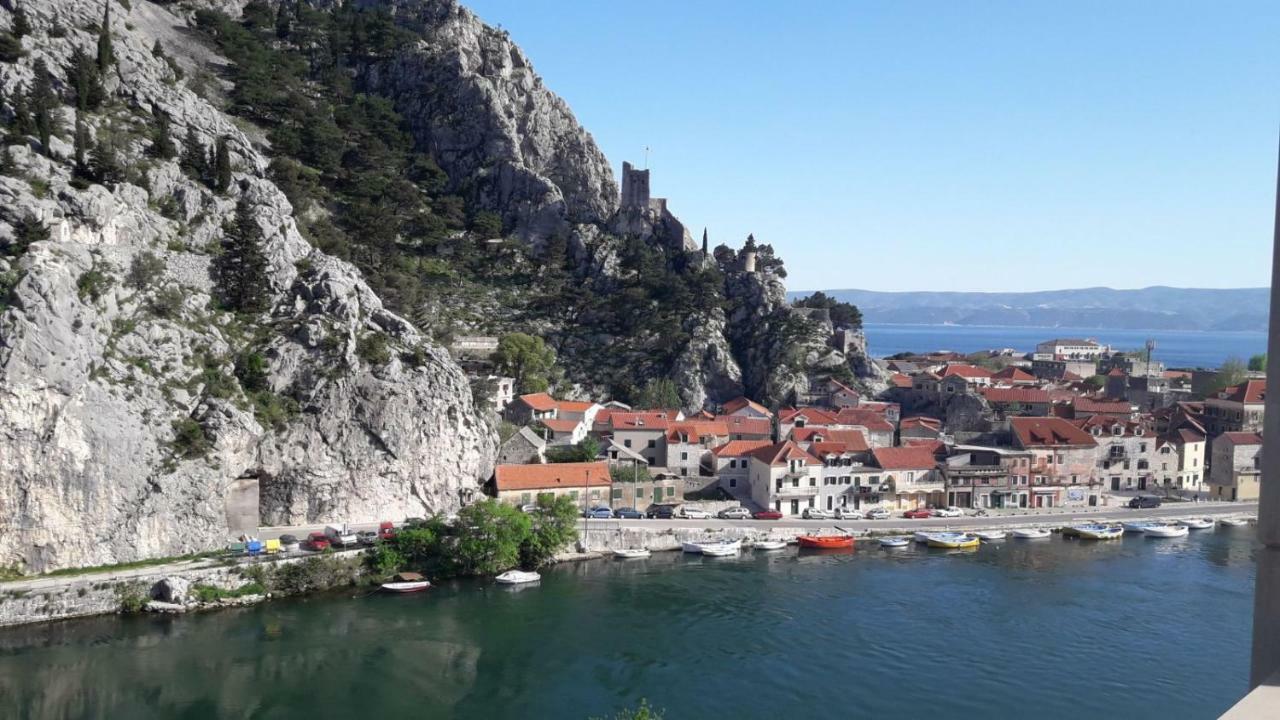 Apartment Kovacic Omiš Екстериор снимка